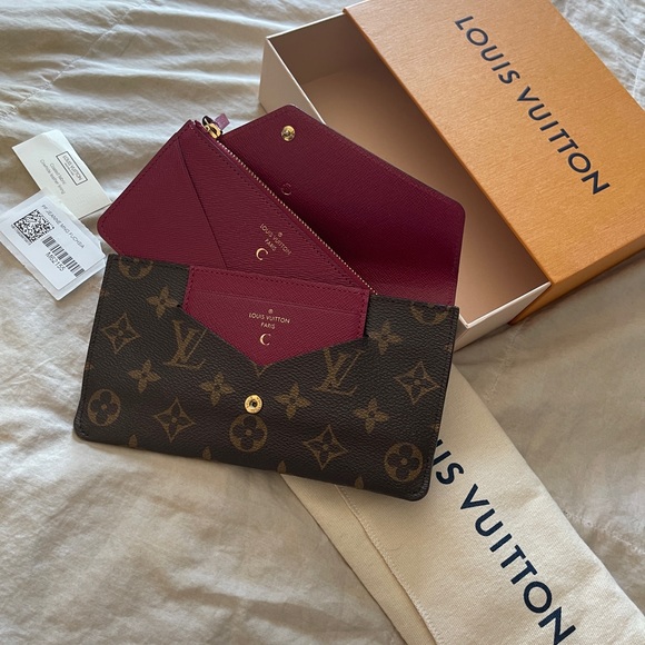 Louis Vuitton Handbags - Jeanne Wallet in fuschia and monogram